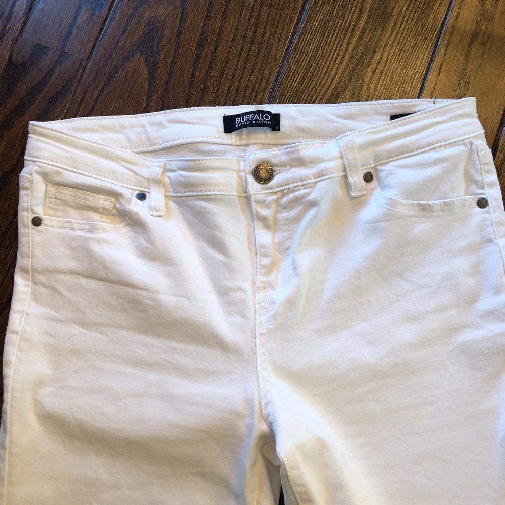 BUFFALO DAVID BITTON ~ WHITE STRETCH SKINNY LEG WOMENS JEANS SIZE 10 / 30